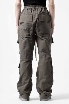 画像をギャラリービューアに読み込む, A.F ARTEFACT RADICAL-ZIP FIELD PANTS (KHAKI)