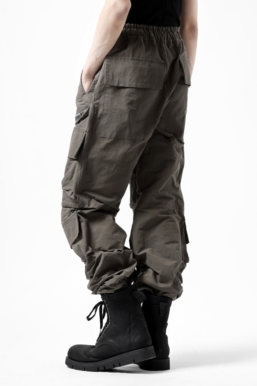 画像をギャラリービューアに読み込む, A.F ARTEFACT RADICAL-ZIP FIELD PANTS (KHAKI)