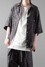 画像をギャラリービューアに読み込む, A.F ARTEFACT FRONT ZIP SQUEEZING SHIRT / PAISLEY JACQUARD (D.GREY)