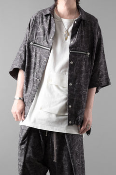 画像をギャラリービューアに読み込む, A.F ARTEFACT FRONT ZIP SQUEEZING SHIRT / PAISLEY JACQUARD (D.GREY)