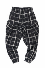 画像をギャラリービューアに読み込む, Y's ZIP POCKET TAPERED PANTS / LINEN PLAID (BLACK)
