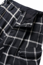 画像をギャラリービューアに読み込む, Y's ZIP POCKET TAPERED PANTS / LINEN PLAID (BLACK)