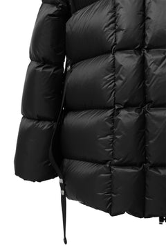 画像をギャラリービューアに読み込む, A.F ARTEFACT exclusive DUVET VERTICAL DOWN JACKET (BLACK)