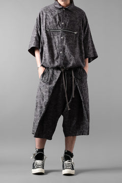画像をギャラリービューアに読み込む, A.F ARTEFACT ZIP FOLDING TUCK SHORTS / PAISLEY JACQUARD (D.GREY)