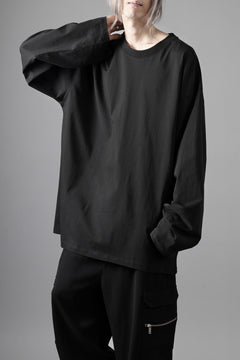 Load image into Gallery viewer, thom/krom OVERSIZED WIDE LONG SLEEVE TEE / COTTON JERSEY (BLACK)