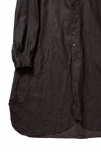 画像をギャラリービューアに読み込む, YUTA MATSUOKA long shirt / bengala ink coating linen (reddish brown)