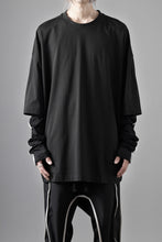 画像をギャラリービューアに読み込む, thom/krom OVERSIZED LAYER PIPING SLEEVE TEE / COTTON JERSEY (BLACK)