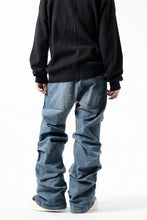 画像をギャラリービューアに読み込む, A.F ARTEFACT TUCK SLIM BAGGY PANTS / FADED DENIM (BLUE)