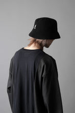画像をギャラリービューアに読み込む, MASTERMIND WORLD x KANGOL® FLIP It RV BERMUDA CASUAL (BLACK)