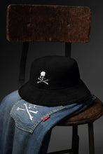 画像をギャラリービューアに読み込む, MASTERMIND WORLD x KANGOL® FLIP It RV BERMUDA CASUAL (BLACK)