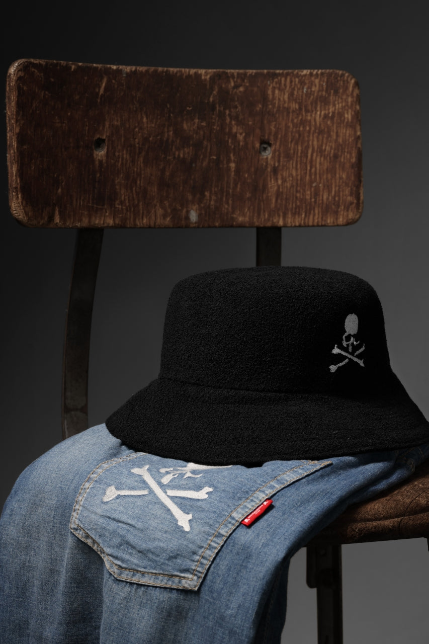 画像をギャラリービューアに読み込む, MASTERMIND WORLD x KANGOL® FLIP It RV BERMUDA CASUAL (BLACK)