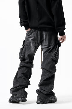 画像をギャラリービューアに読み込む, A.F ARTEFACT CARGO TUCK BAGGY PANTS / FADED DENIM (BLACK)