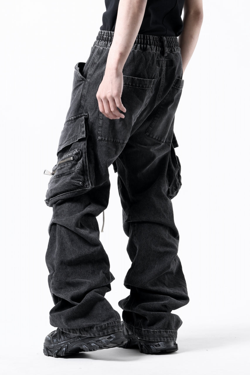 画像をギャラリービューアに読み込む, A.F ARTEFACT CARGO TUCK BAGGY PANTS / FADED DENIM (BLACK)