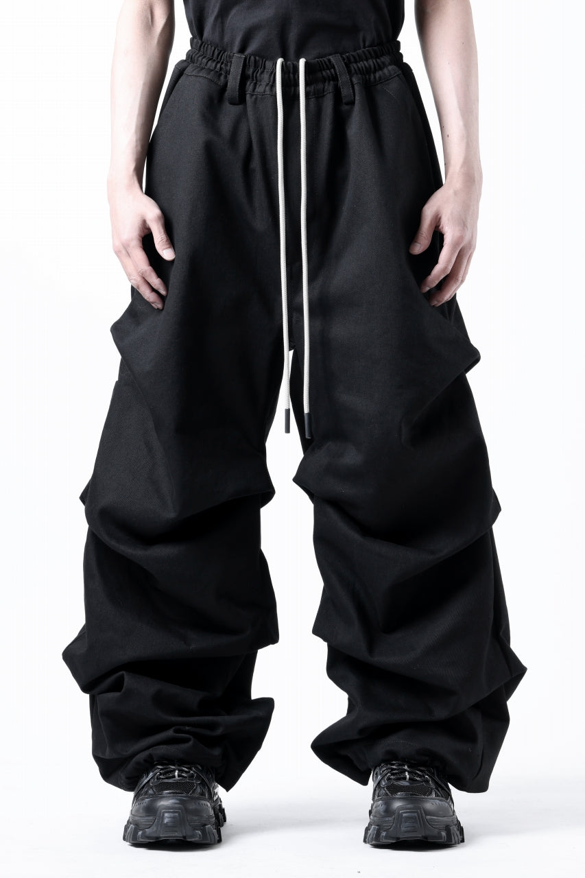 画像をギャラリービューアに読み込む, A.F ARTEFACT PURE DENIM TUCK WIDE PANTS (BLACK)