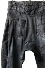 画像をギャラリービューアに読み込む, BORIS BIDJAN SABERI CROPPED TROUSER / VINYL PROCESSED & NICKEL PRESSED & ACID DYED "P15.4 CUSTOM BF-FKU10002" (DIRTY ACID DENIM)
