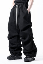 画像をギャラリービューアに読み込む, A.F ARTEFACT PURE DENIM TUCK WIDE PANTS (BLACK)