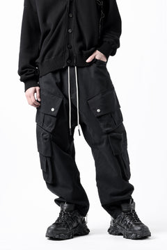 画像をギャラリービューアに読み込む, A.F ARTEFACT TWILL DROPCROTCH CARGO PANTS (BLACK)