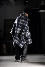 画像をギャラリービューアに読み込む, Feng Chen Wang UPSIDE DOWN JACKET IN CHECK PATTERN (NAVY)