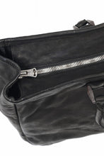 Load image into Gallery viewer, ISAMU KATAYAMA BACKLASH ZIP TOTE BAG / OBJECT DYED JAPAN ROUGH STEER (BLACK)