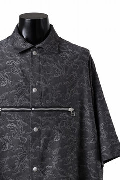 画像をギャラリービューアに読み込む, A.F ARTEFACT FRONT ZIP SQUEEZING SHIRT / PAISLEY JACQUARD (D.GREY)