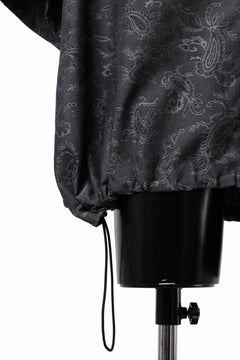 画像をギャラリービューアに読み込む, A.F ARTEFACT FRONT ZIP SQUEEZING SHIRT / PAISLEY JACQUARD (D.GREY)