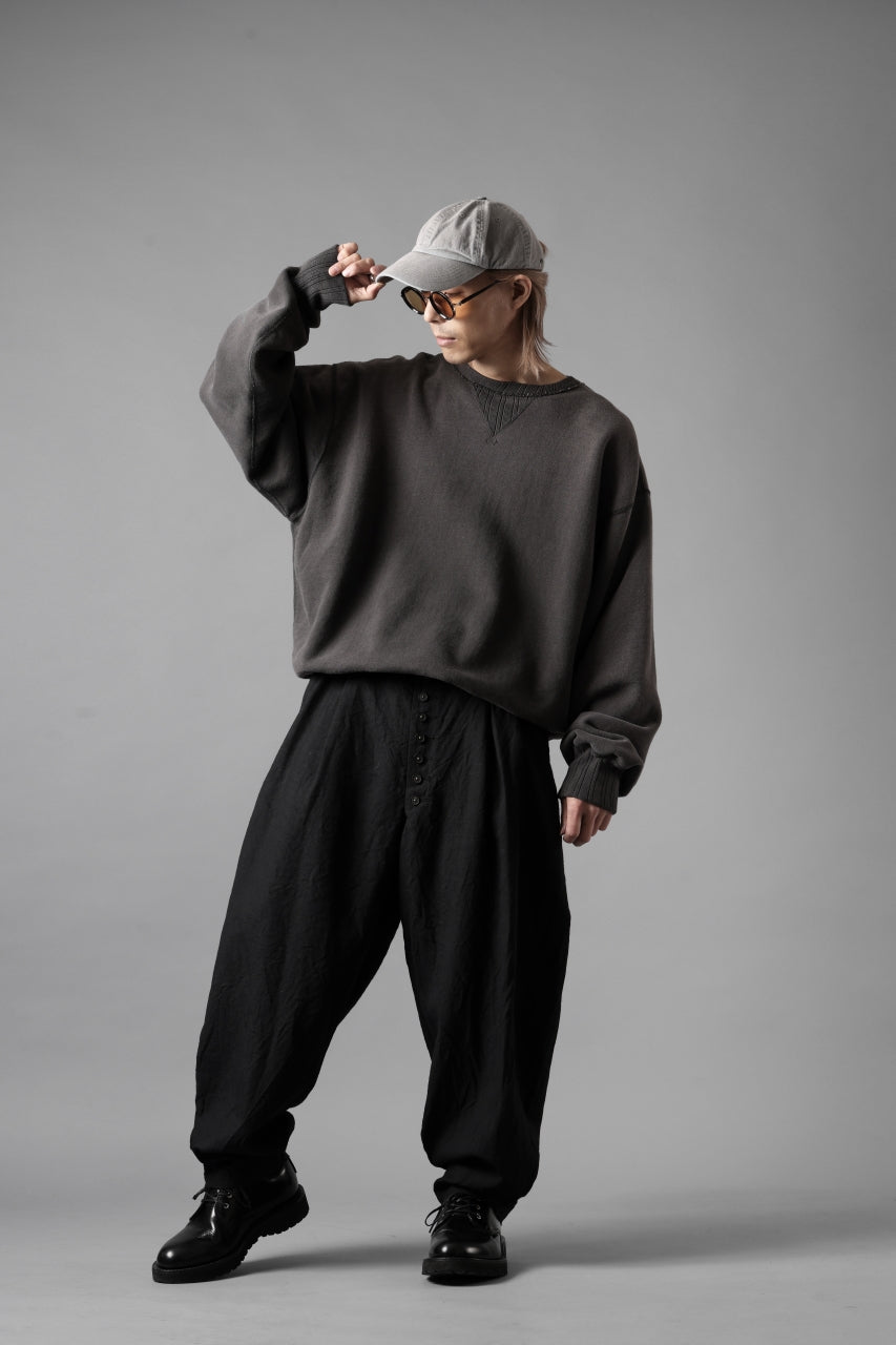 Load image into Gallery viewer, KLASICA "VICTOR" BACK SEAM TAPERED TROUSERS / "END ON END" SUPER 120's WOOL x HEMP (MATT BLACK)
