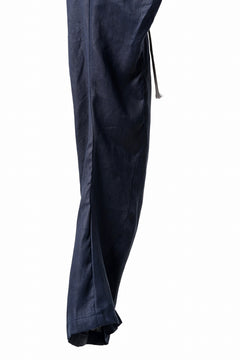 画像をギャラリービューアに読み込む, A.F ARTEFACT CURVED LONG PANTS / LINEN TWILL (NAVY)