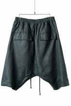 画像をギャラリービューアに読み込む, A.F ARTEFACT SARROUEL SHORT PANTS / LINEN TWILL (GREEN)