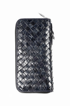 Load image into Gallery viewer, ISAMU KATAYAMA BACKLASH THE LINE CROCODILE MESH + SILVER925 PARTS ROUND FASTNER WALLET (BLUE)