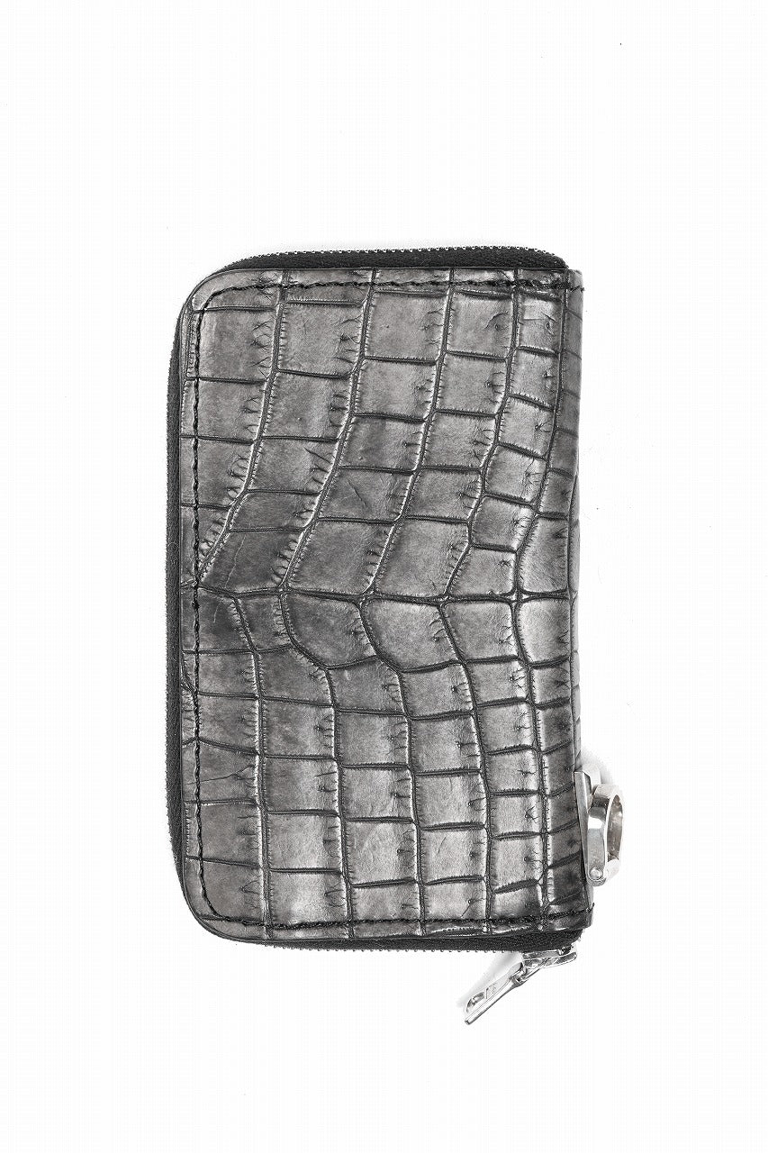 Load image into Gallery viewer, ISAMU KATAYAMA BACKLASH CROCODILE COIN PURSE / INK DYED (SUMI)