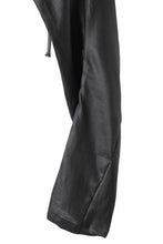 画像をギャラリービューアに読み込む, A.F ARTEFACT CURVED LONG PANTS / LINEN TWILL (BLACK)