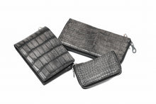 Load image into Gallery viewer, ISAMU KATAYAMA BACKLASH CROCODILE COIN PURSE / INK DYED (SUMI)