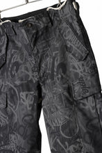 画像をギャラリービューアに読み込む, beauty : beast GRAFFITI CAMO BDU CARGO PANT (G.BLACK)