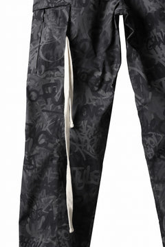 画像をギャラリービューアに読み込む, beauty : beast GRAFFITI CAMO BDU CARGO PANT (G.BLACK)