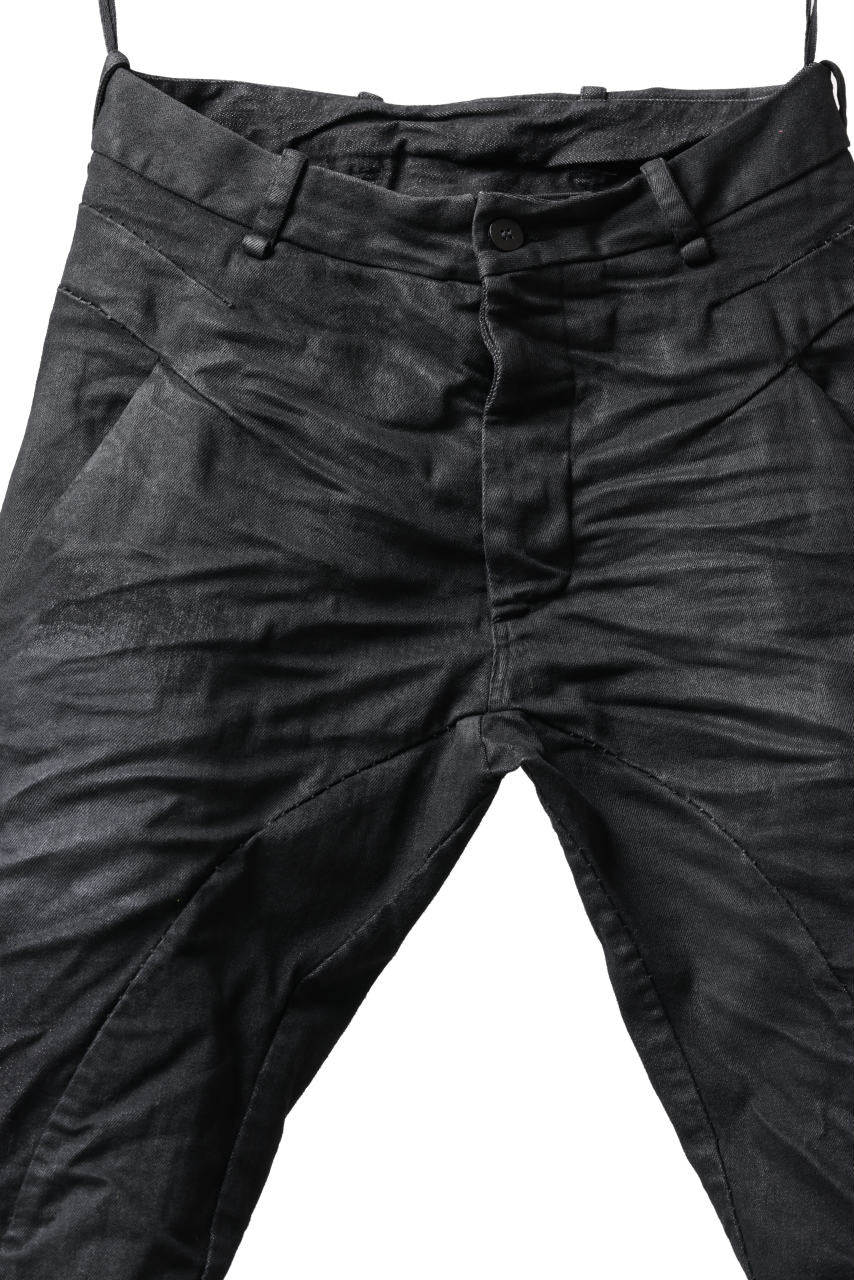 masnada BAGGY SCARRED STRETCH JEANS (SMEARED BLACK)