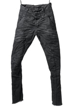 画像をギャラリービューアに読み込む, masnada BAGGY SCARRED STRETCH JEANS (SMEARED BLACK)