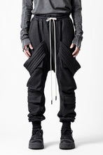 画像をギャラリービューアに読み込む, A.F ARTEFACT BOMBER HEAT BELTED SARROUEL CARGO PANTS (MIX BLACK)