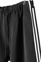 画像をギャラリービューアに読み込む, Y-3 Yohji Yamamoto THREE STRIPES TRACK PANTS (BLACK x OFF WHITE)