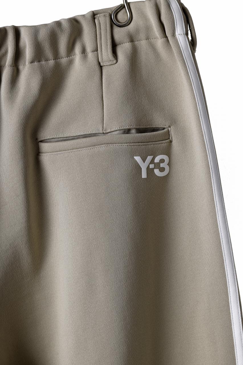 Y-3 Yohji Yamamoto THREE STRIPES TRACK PANTS (KHAKI x OFF WHITE)