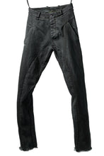 画像をギャラリービューアに読み込む, masnada BAGGY SCARRED STRETCH JEANS (SMUDGED LEGION)