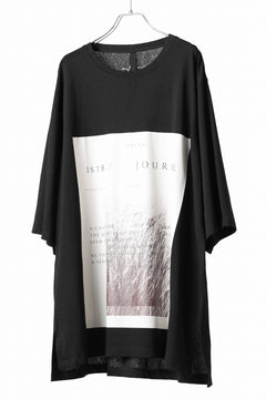 Load image into Gallery viewer, FIRST AID TO THE INJURED "ZAETE" GRAPHIC T-SHIRT (BLACK)