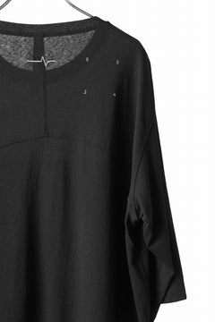 Load image into Gallery viewer, FIRST AID TO THE INJURED "ZAETE" GRAPHIC T-SHIRT (BLACK)