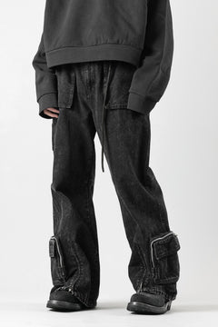 画像をギャラリービューアに読み込む, Juun.J Pocket Detailed Denim Pants (BLACK)