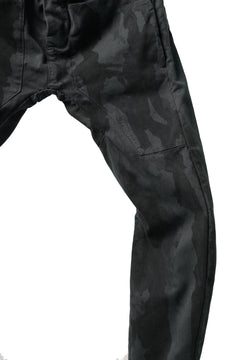 画像をギャラリービューアに読み込む, masnada SLIM GUSSET PANTS / STRETCH MICRO RIP COTTON (CAMO LEGION)