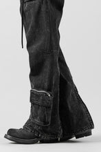 画像をギャラリービューアに読み込む, Juun.J Pocket Detailed Denim Pants (BLACK)