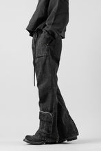 画像をギャラリービューアに読み込む, Juun.J Pocket Detailed Denim Pants (BLACK)