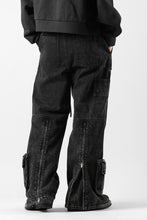 画像をギャラリービューアに読み込む, Juun.J Pocket Detailed Denim Pants (BLACK)