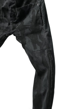 画像をギャラリービューアに読み込む, masnada SLIM GUSSET PANTS / STRETCH MICRO RIP COTTON (CAMO LEGION)