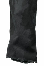 画像をギャラリービューアに読み込む, masnada SLIM GUSSET PANTS / STRETCH MICRO RIP COTTON (CAMO LEGION)