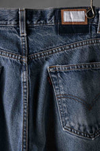 画像をギャラリービューアに読み込む, CHANGES x LOOM exclusive REMAKE REGULAR FIT DENIM PANTS / VINTAGE LEVI’S JEANS (INDIGO #D)